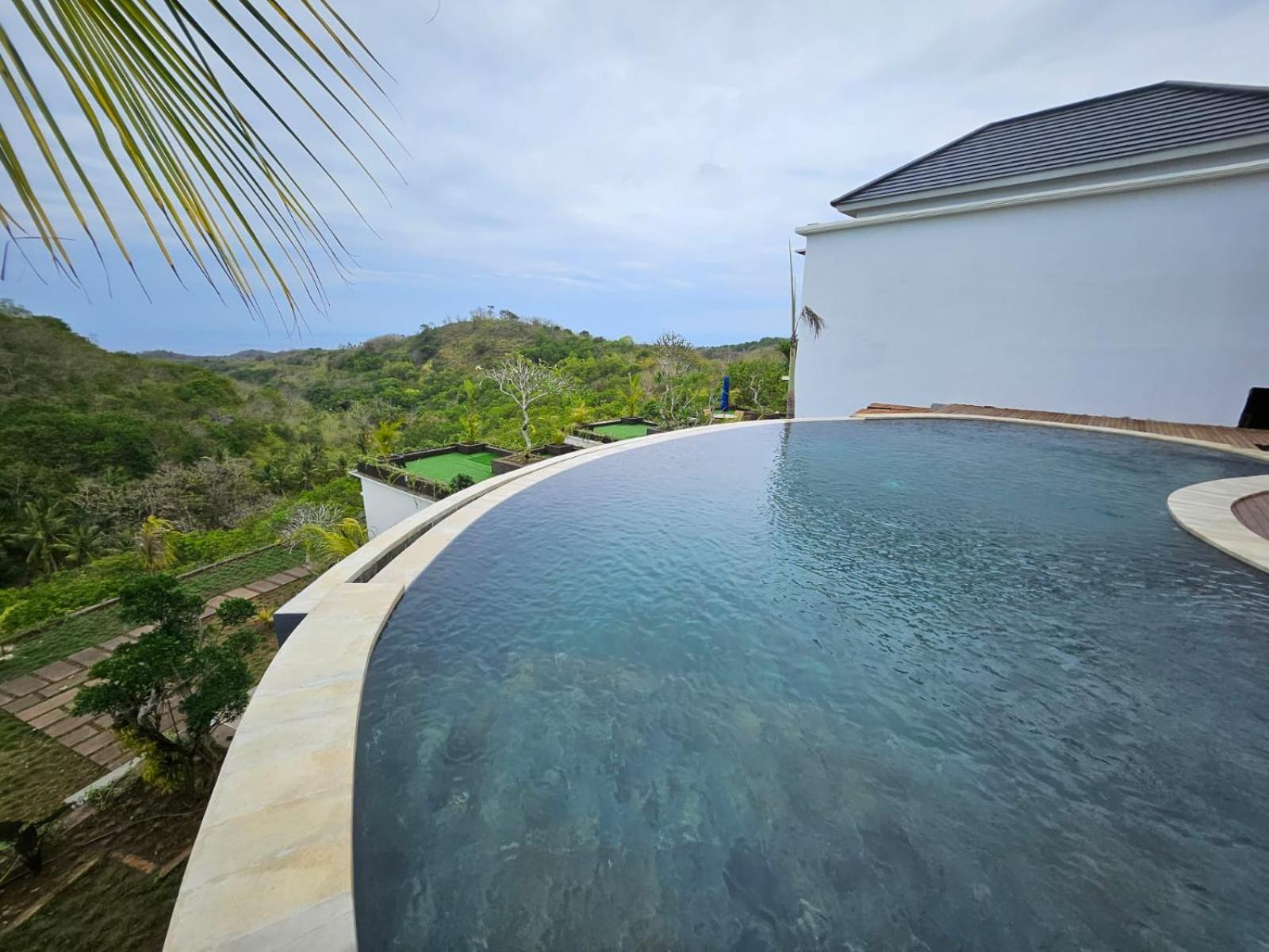 Kelingking Parama Resort Batumadeg Dış mekan fotoğraf
